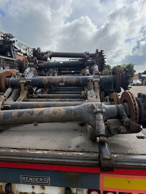 Diversen Mercedes assen TE5/8KC7-9 - Axle and parts for Truck: picture 3 Diversen Mercedes assen TE5/8KC7-9 - Axle and parts for Truck: picture 3