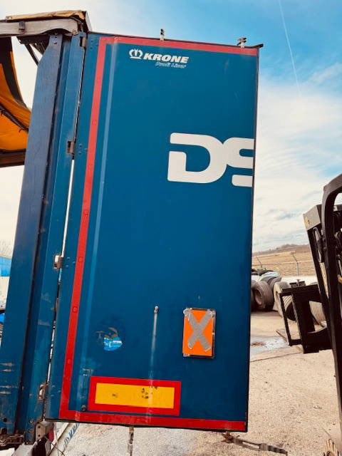 Krone Krone achterdeuren - Body and exterior for Truck: picture 1 Krone Krone achterdeuren - Body and exterior for Truck: picture 1