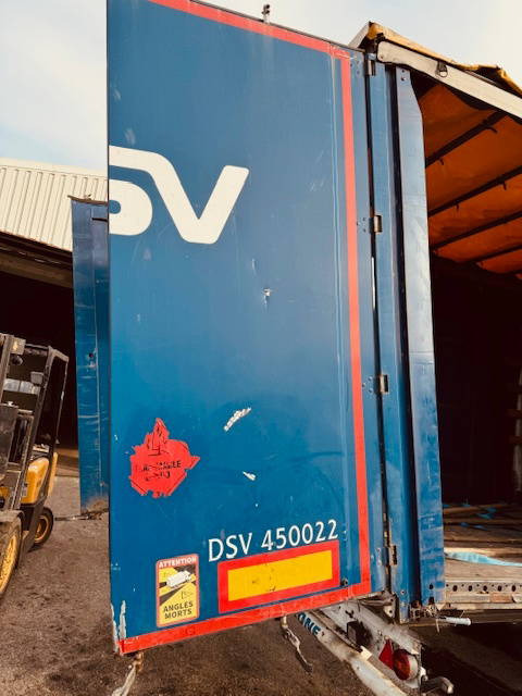 Krone Krone achterdeuren - Body and exterior for Truck: picture 4 Krone Krone achterdeuren - Body and exterior for Truck: picture 4