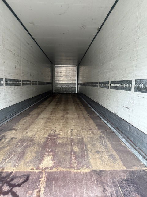 Schmitz Cargobull Achter sluitklep Liftassen - Closed box semi-trailer: picture 3 Schmitz Cargobull Achter sluitklep Liftassen - Closed box semi-trailer: picture 3