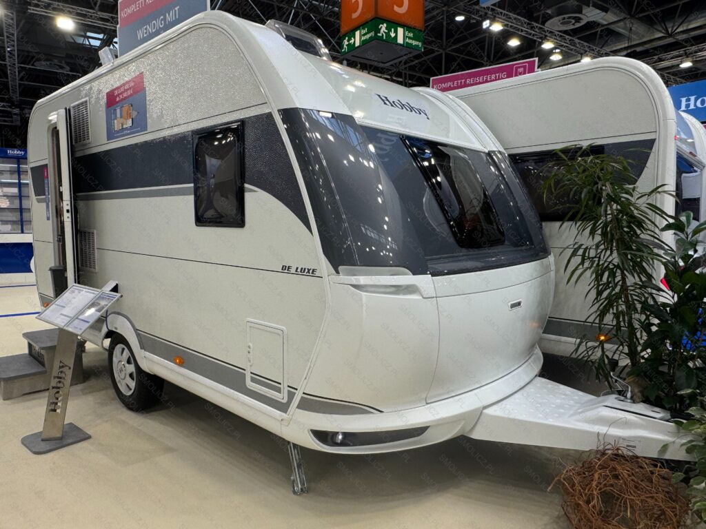 DE LUXE 400 SFe - Caravan: picture 1 DE LUXE 400 SFe - Caravan: picture 1