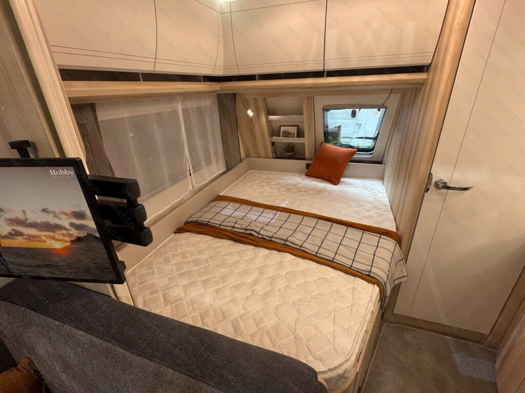 DE LUXE 400 SFe - Caravan: picture 4 DE LUXE 400 SFe - Caravan: picture 4