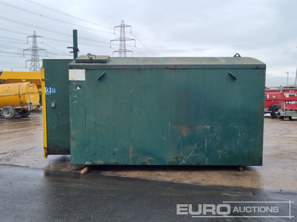 13,535 Litre Static Bunded Fuel Bowser, Electric Pump - Storage tank: picture 2 13,535 Litre Static Bunded Fuel Bowser, Electric Pump - Storage tank: picture 2