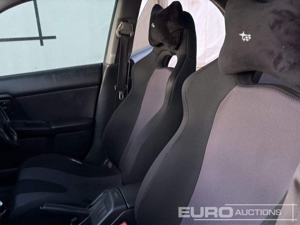 Car 2001 Subaru Impreza: picture 19