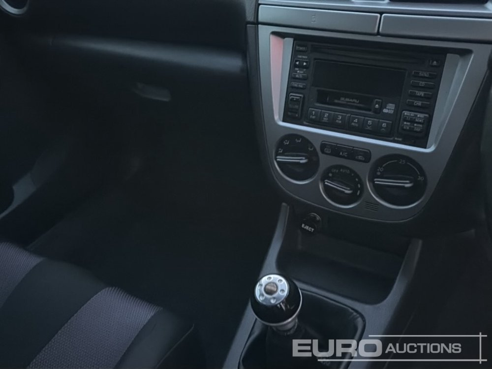 Car 2001 Subaru Impreza: picture 25