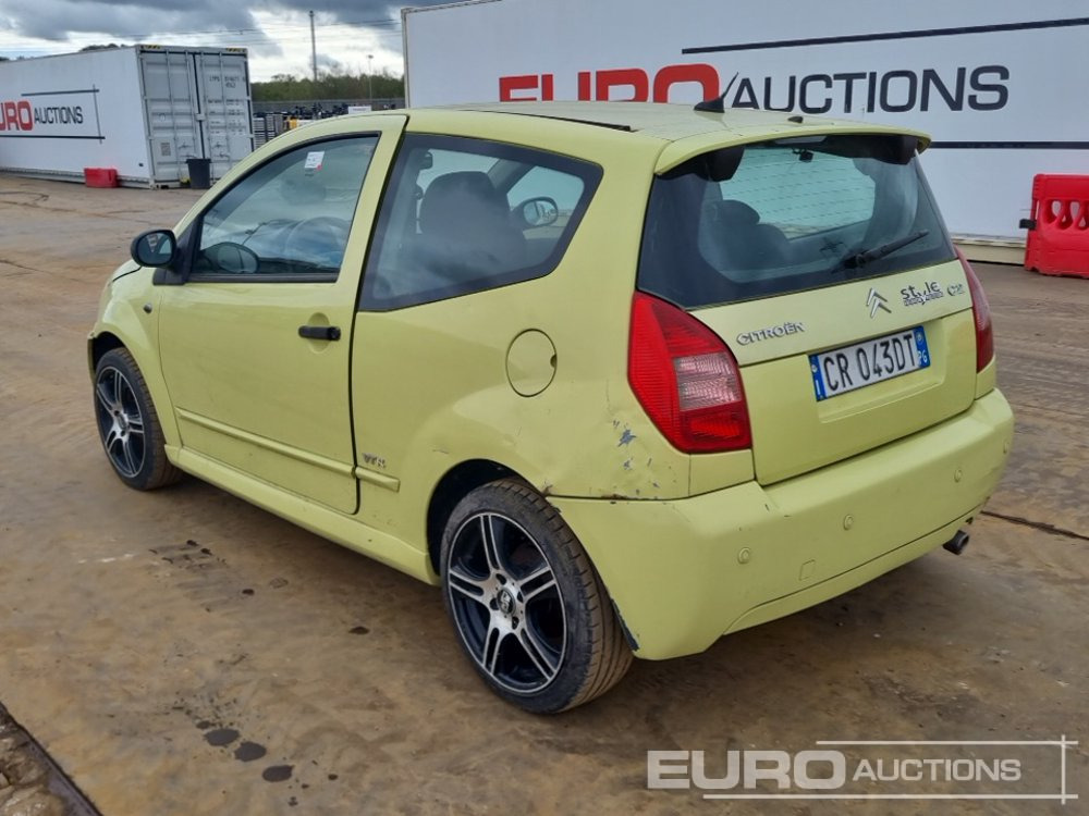 2004 Citroen C2 - Car: picture 3 2004 Citroen C2 - Car: picture 3