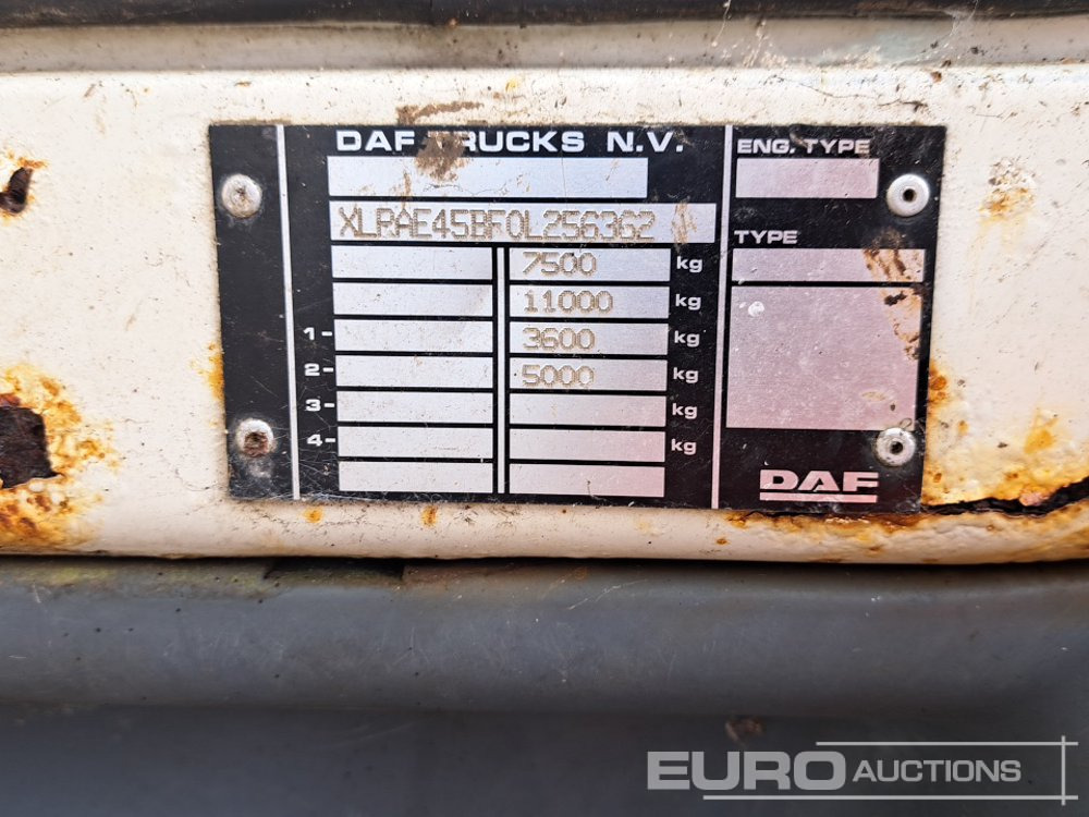 Autotransporter truck 2004 DAF 45.150: picture 31