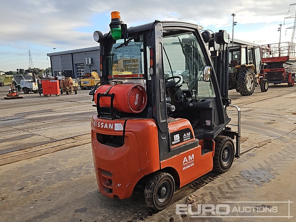 2005 Nissan PD01A15PQ - Forklift: picture 5 2005 Nissan PD01A15PQ - Forklift: picture 5