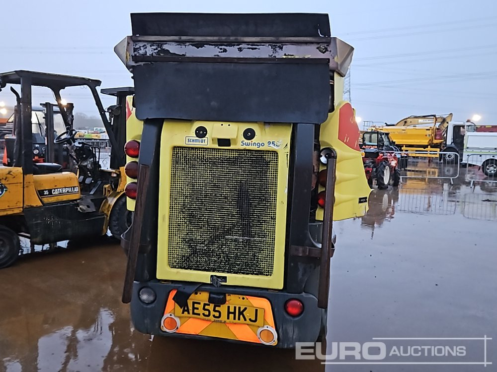 2005 Schmidt Compact 200 - Road sweeper: picture 4 2005 Schmidt Compact 200 - Road sweeper: picture 4