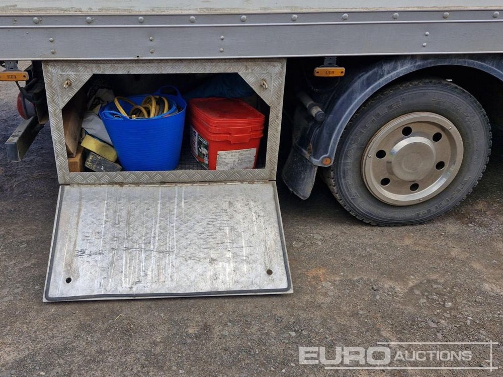 2006 DAF 45.150 - Livestock truck: picture 5 2006 DAF 45.150 - Livestock truck: picture 5