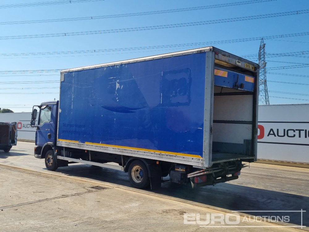 2006 MAN TGL7.150 - Box truck: picture 3 2006 MAN TGL7.150 - Box truck: picture 3