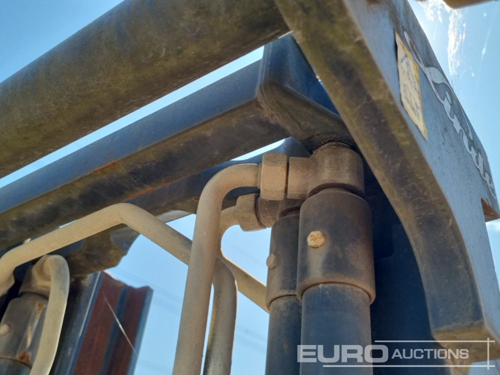Diesel forklift 2010 Linde H25D-01: picture 14