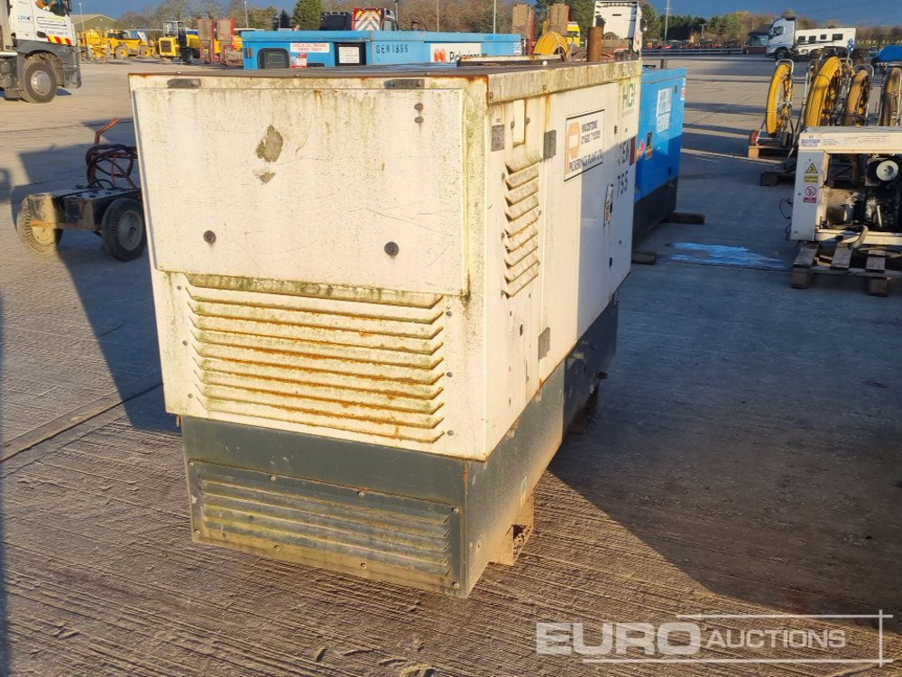 2011 Harrington 27kVA Generator, 4 Cylinder Engine - Generator set: picture 1 2011 Harrington 27kVA Generator, 4 Cylinder Engine - Generator set: picture 1