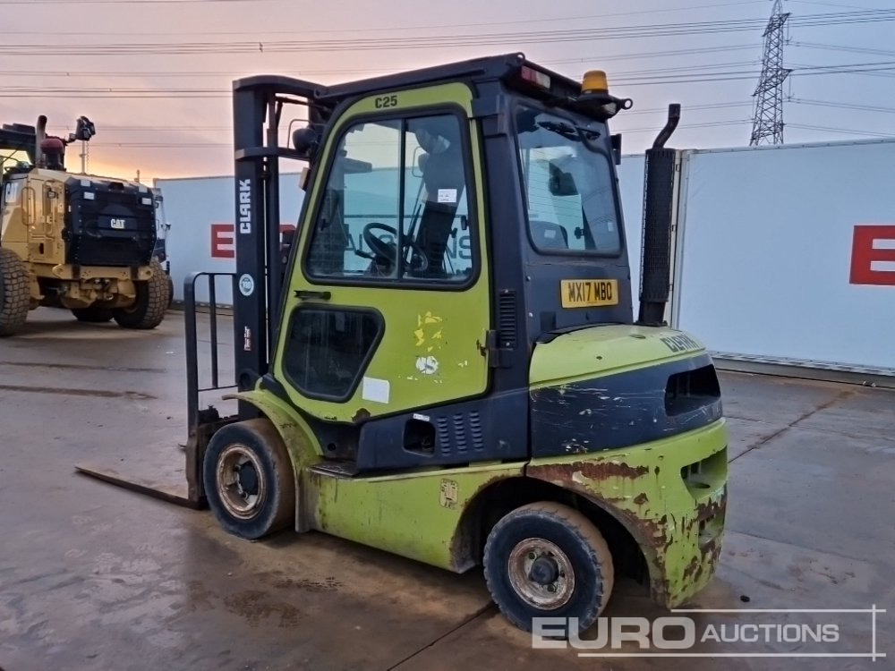 2012 Clark G25D - Forklift: picture 3 2012 Clark G25D - Forklift: picture 3
