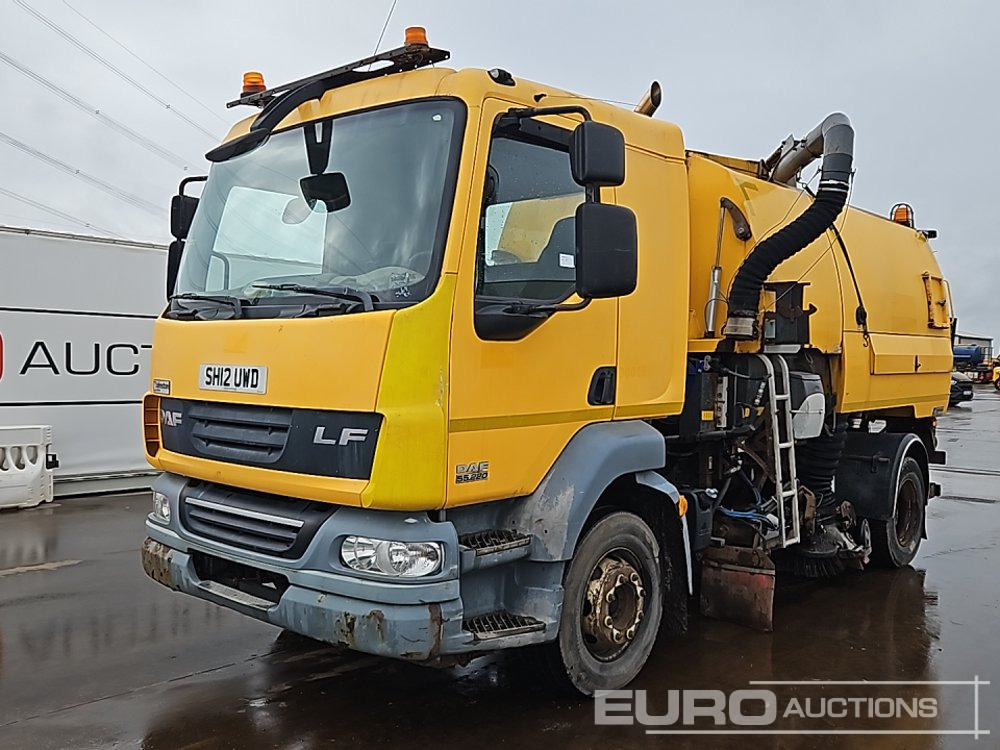 2012 DAF LF55.220 - Road sweeper: picture 1 2012 DAF LF55.220 - Road sweeper: picture 1