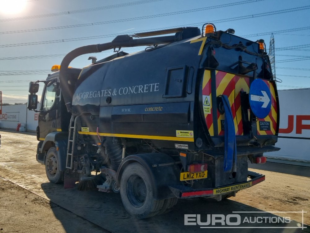 2012 DAF LF55.220 - Road sweeper: picture 3 2012 DAF LF55.220 - Road sweeper: picture 3