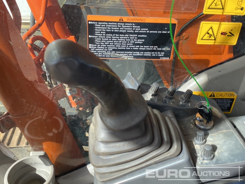 Crawler excavator 2012 Hitachi ZX135US-3: picture 29