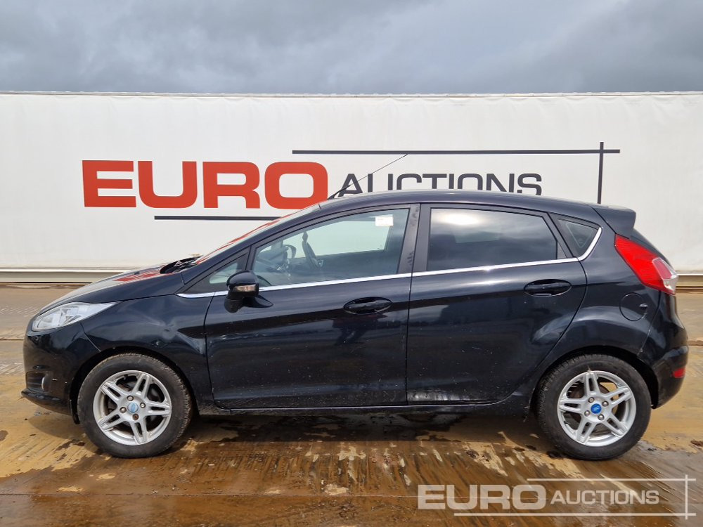 2013 Ford Fiesta - Car: picture 2 2013 Ford Fiesta - Car: picture 2