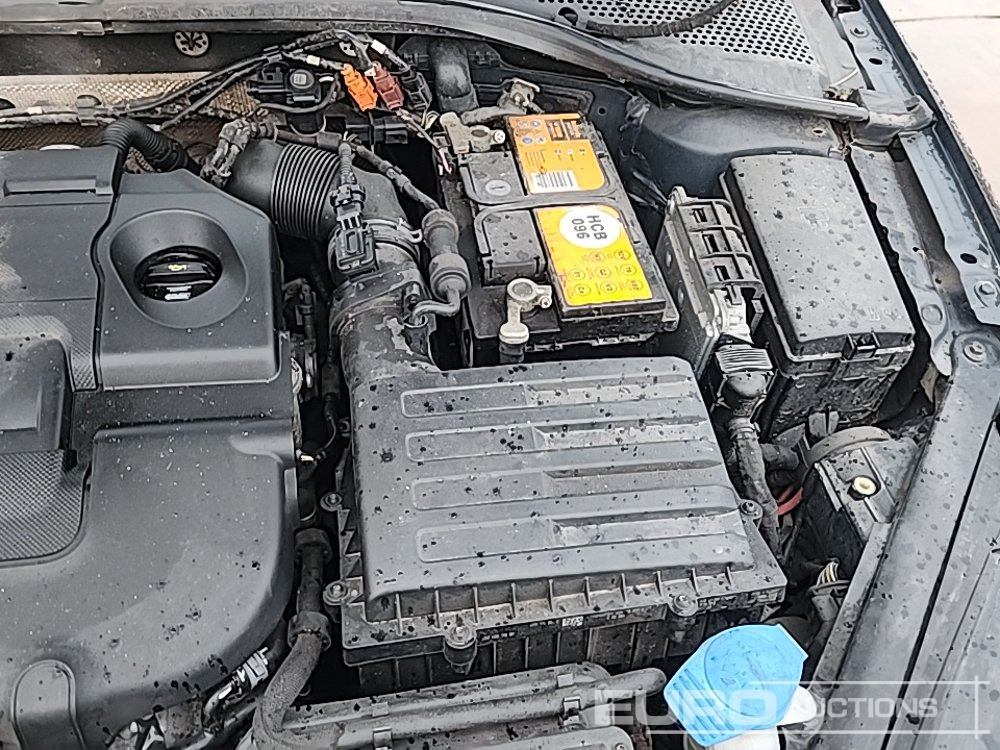 Car 2013 Volkswagen Golf: picture 36