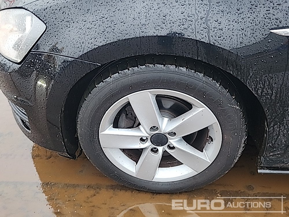 Car 2013 Volkswagen Golf: picture 9