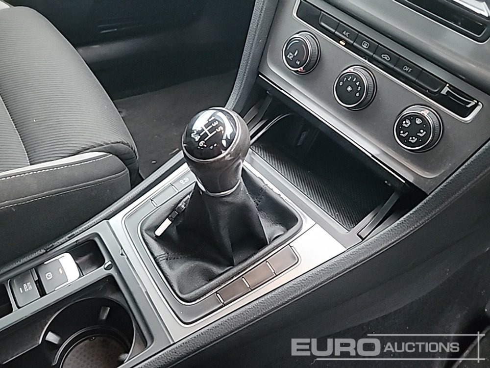 Car 2013 Volkswagen Golf: picture 20