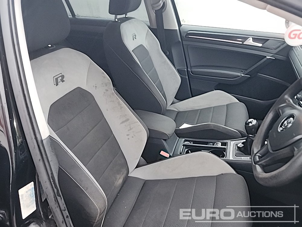 Car 2013 Volkswagen Golf: picture 13