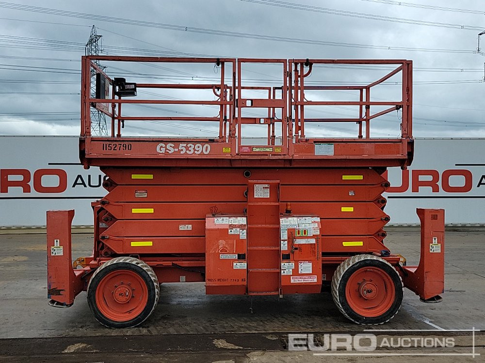 2014 Genie GS5390 - Aerial platform: picture 2 2014 Genie GS5390 - Aerial platform: picture 2