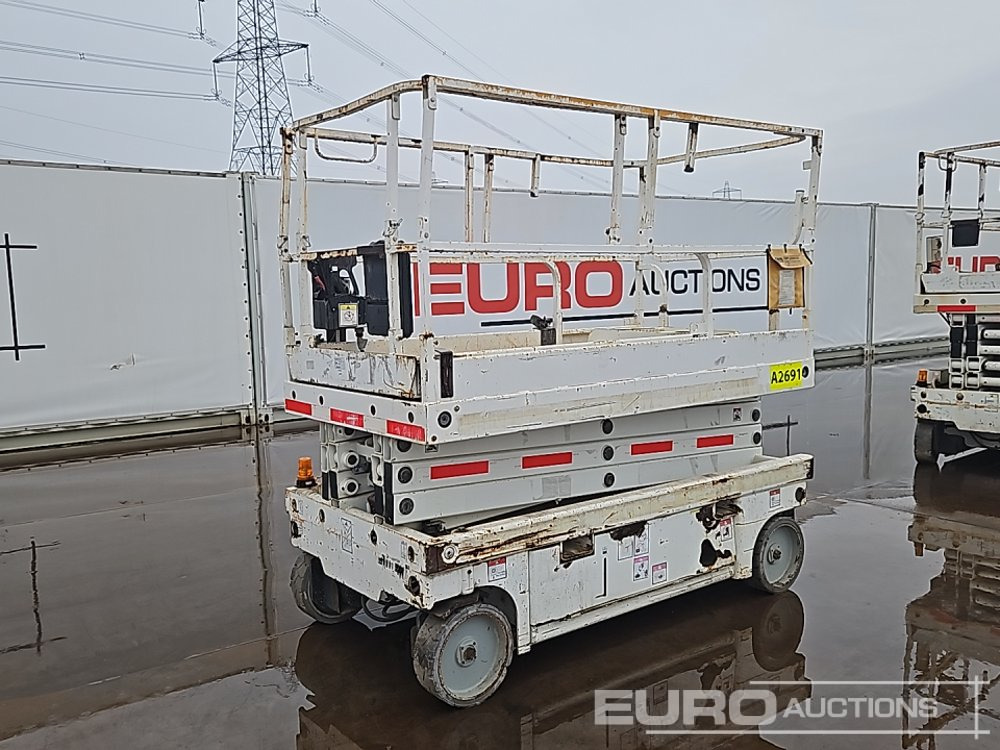 2014 Haulotte Compact 10 - Aerial platform: picture 1 2014 Haulotte Compact 10 - Aerial platform: picture 1