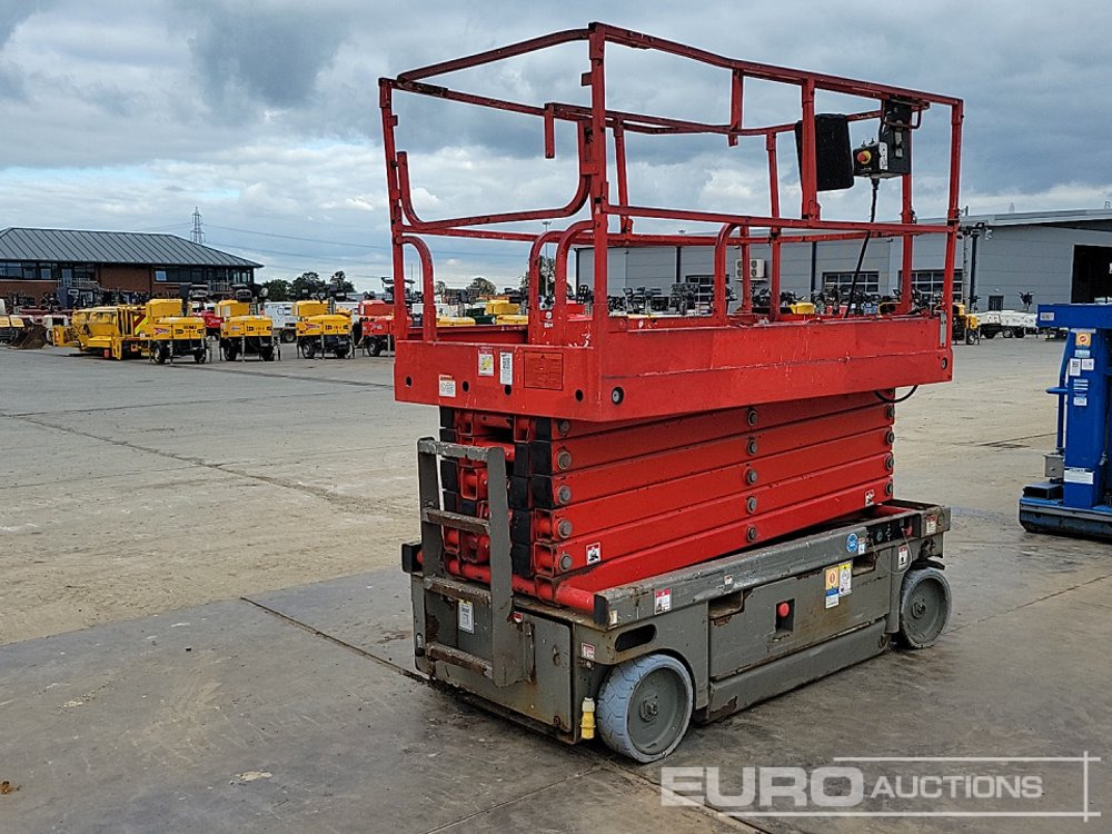 2014 Haulotte Compact 14 - Aerial platform: picture 5 2014 Haulotte Compact 14 - Aerial platform: picture 5