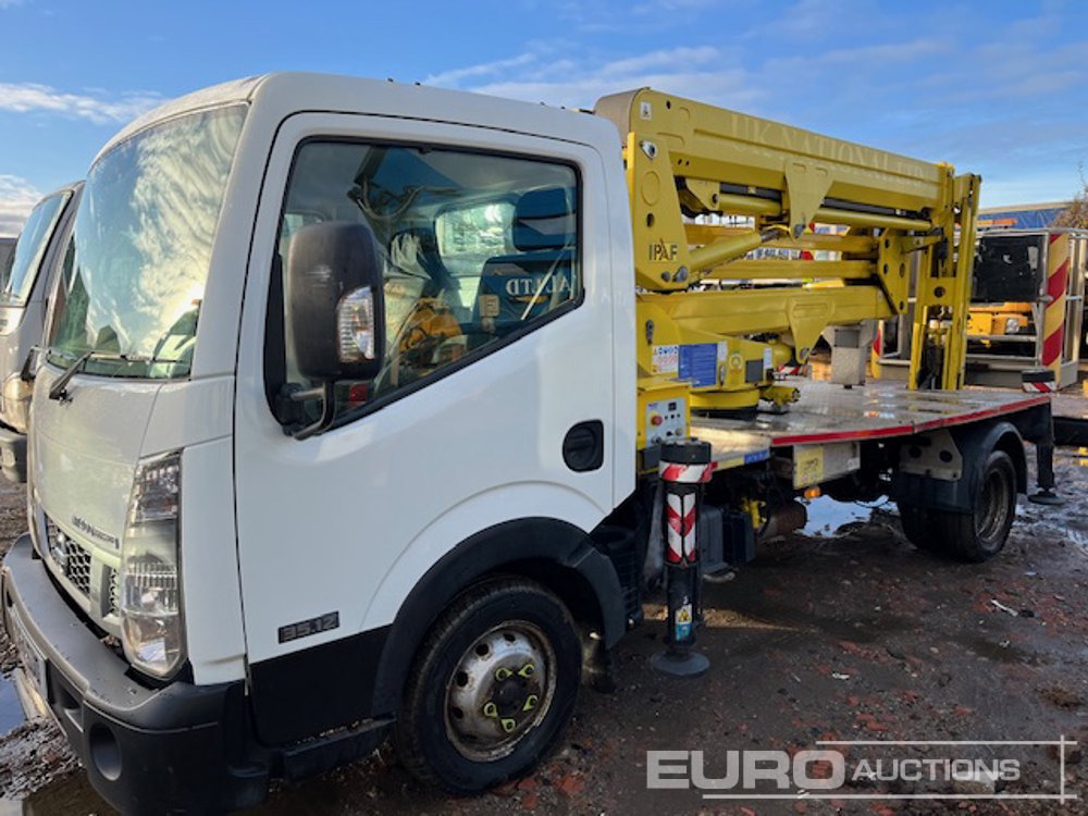 2014 Nissan NT400 CABSTAR - Truck mounted aerial platform: picture 2 2014 Nissan NT400 CABSTAR - Truck mounted aerial platform: picture 2
