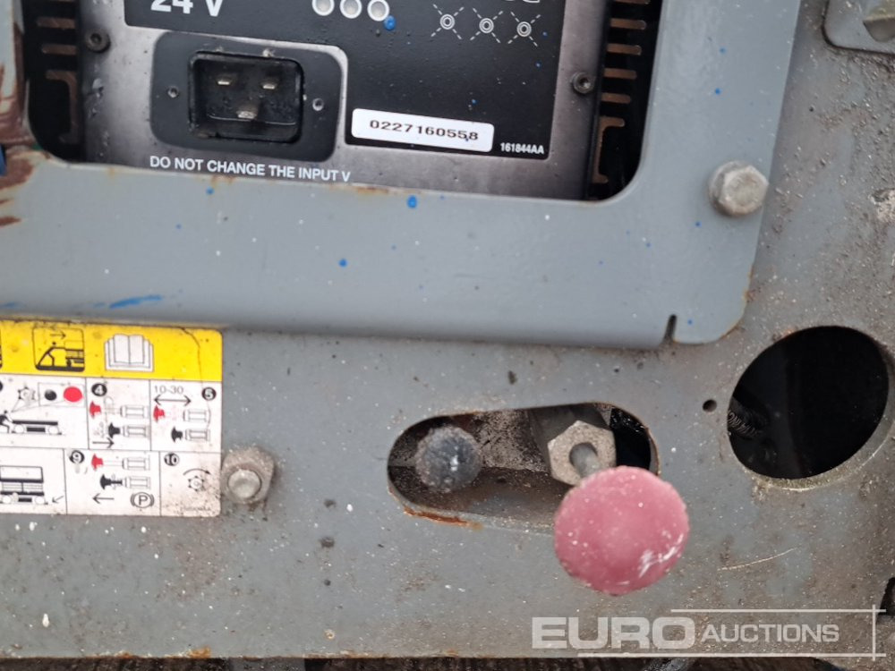 Aerial platform 2014 SkyJack SJ3219: picture 27