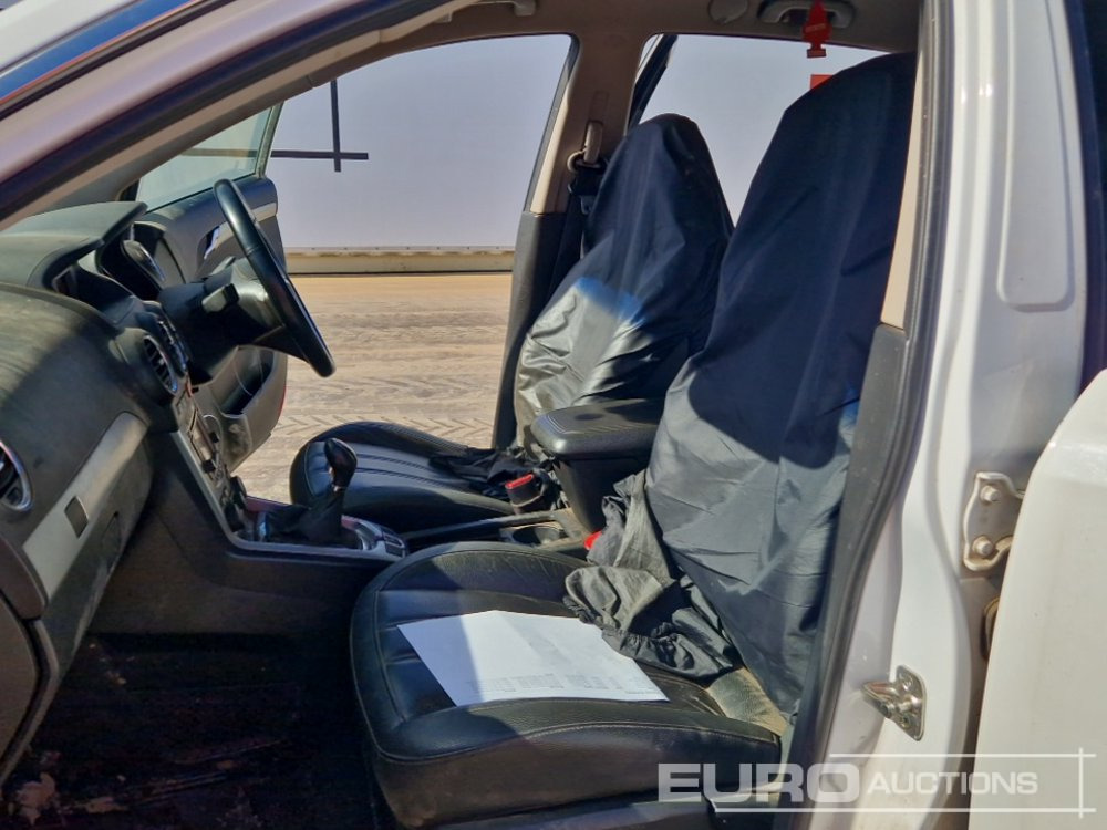 SUV 2014 Vauxhall Antara: picture 26