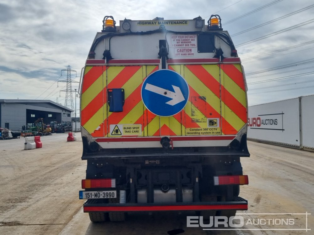 2015 DAF LF220 - Road sweeper: picture 4 2015 DAF LF220 - Road sweeper: picture 4