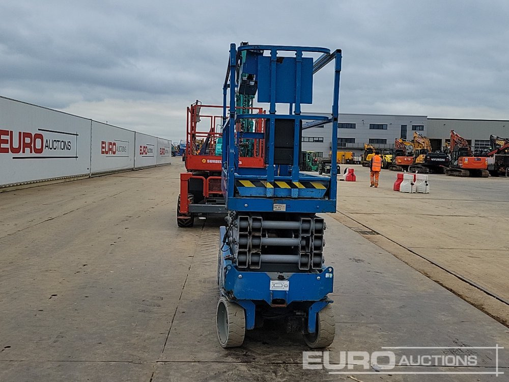 Aerial platform 2015 Genie GS2632: picture 8