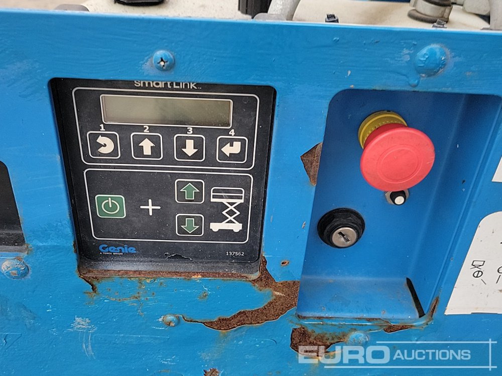 Aerial platform 2015 Genie GS2632: picture 23