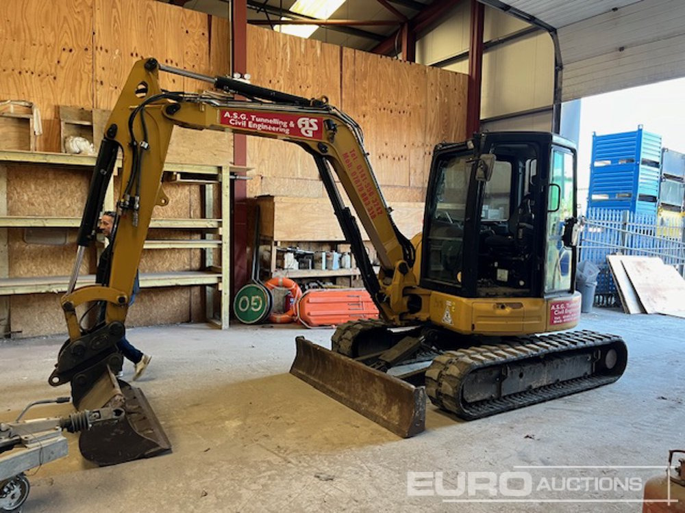 2016 CAT 305E2 - Mini excavator: picture 1 2016 CAT 305E2 - Mini excavator: picture 1