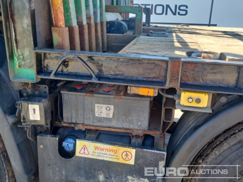 Dropside/ Flatbed truck for transportation of heavy machinery 2016 DAF 400: picture 28