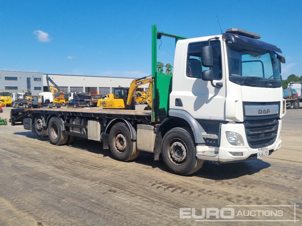 Dropside/ Flatbed truck for transportation of heavy machinery 2016 DAF 400: picture 7