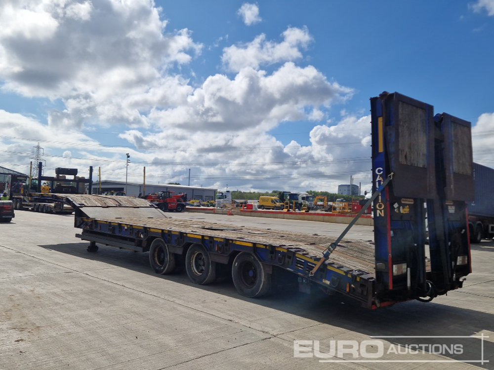 2016 Montracon Tri Axle Step Frame Low Loader Trailer, Winch, Neck Ramps, Out Riggers, Hydraulic Flip Toe Ramps - Low loader semi-trailer: picture 3 2016 Montracon Tri Axle Step Frame Low Loader Trailer, Winch, Neck Ramps, Out Riggers, Hydraulic Flip Toe Ramps - Low loader semi-trailer: picture 3