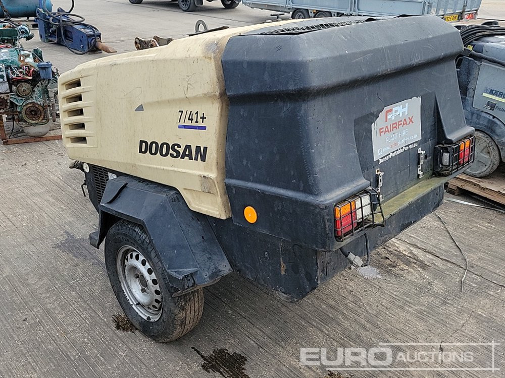 2017 Doosan 741+ - Air compressor: picture 3 2017 Doosan 741+ - Air compressor: picture 3