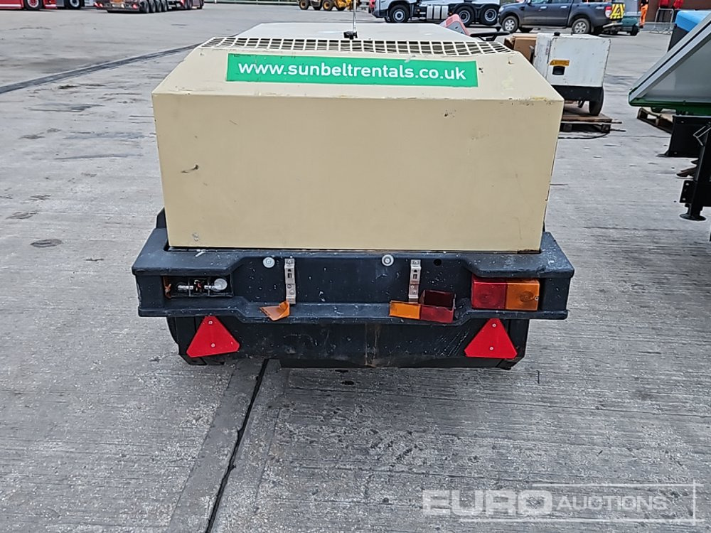 2017 Doosan 741 - Air compressor: picture 4 2017 Doosan 741 - Air compressor: picture 4