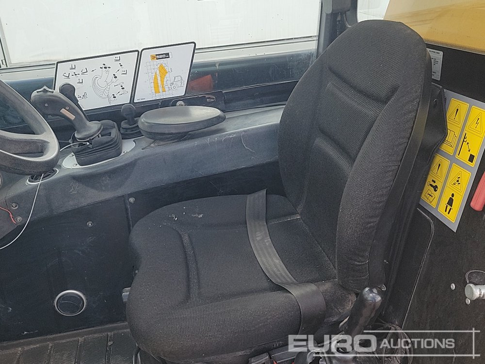 Telescopic handler 2017 JCB 520-40: picture 25