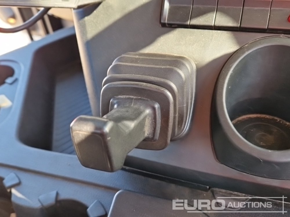 Tipper 2017 Mercedes Arocs 3240: picture 43