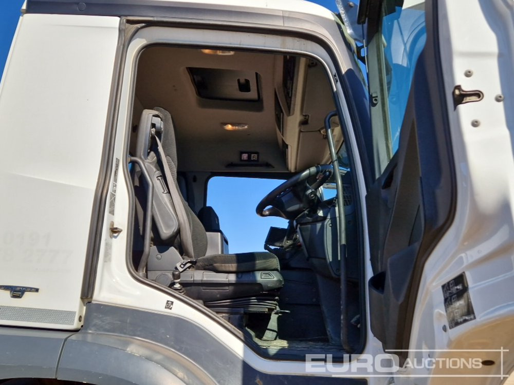 Tipper 2017 Mercedes Arocs 3240: picture 39