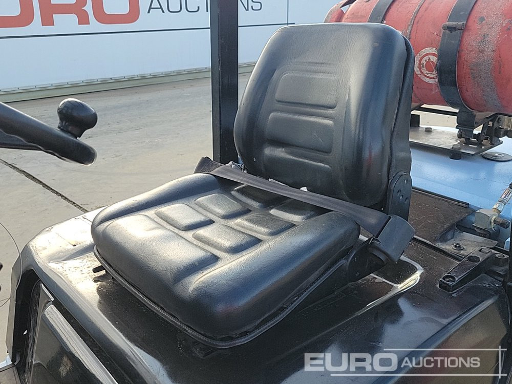 Forklift 2017 Yale UT25P: picture 27