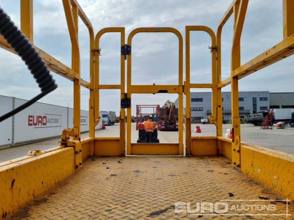 Aerial platform 2018 JCB S2646E: picture 21