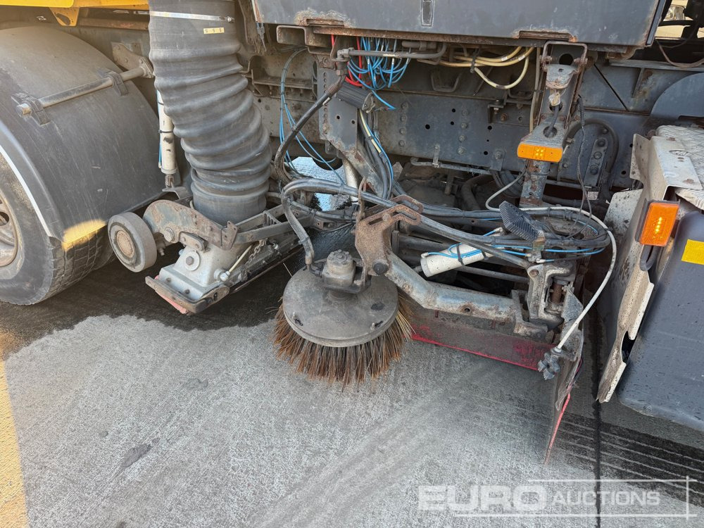 2018 Scania P250 - Road sweeper: picture 5 2018 Scania P250 - Road sweeper: picture 5