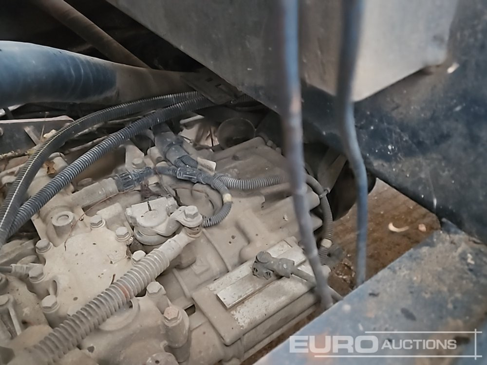 Skip loader truck 2018 Volvo FL210: picture 26