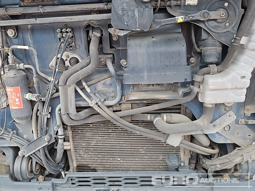 Skip loader truck 2018 Volvo FL210: picture 31