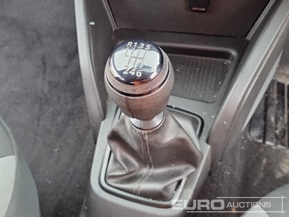 Car 2019 Dacia Duster: picture 34